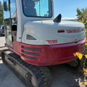 foto 8.5t bagr Takeuchi TB 285