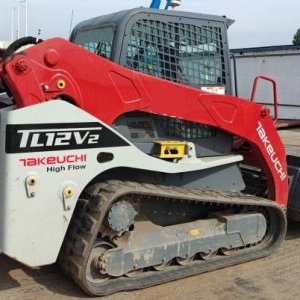 foto 6t pásový smyk nakladač Takeuchi TL12 HiFlow